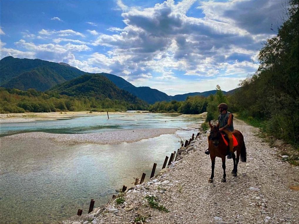 Moksha Slovenia Tolmin Bagian luar foto